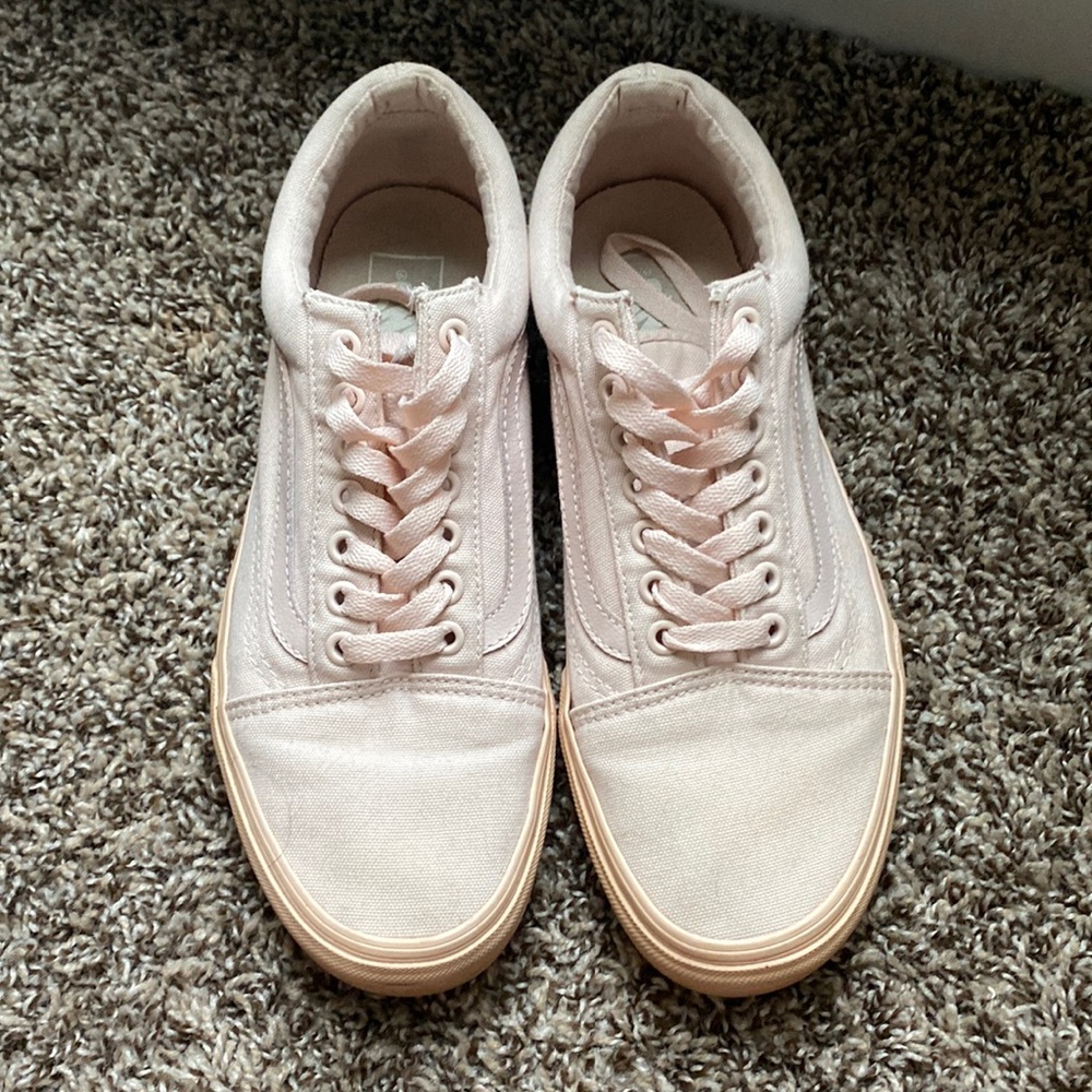 Peach vans